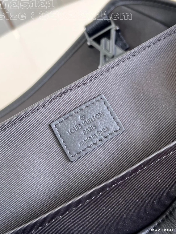 Affordable LOUIS Voyager PM-33*22.5*11CM VUITTON Messenger 0802